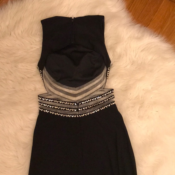 Prom dress - Picture 4 of 5